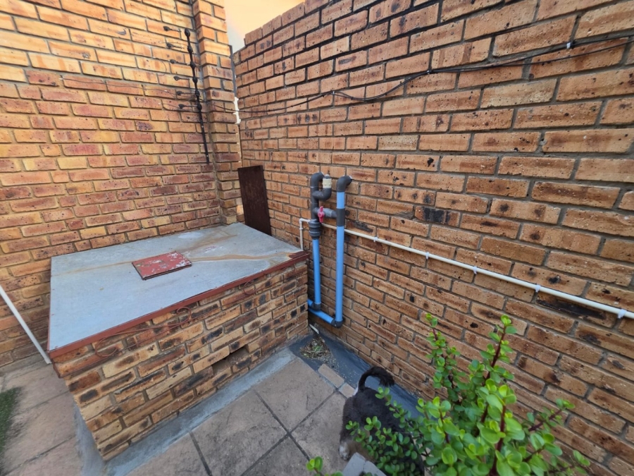4 Bedroom Property for Sale in Bodorp North West